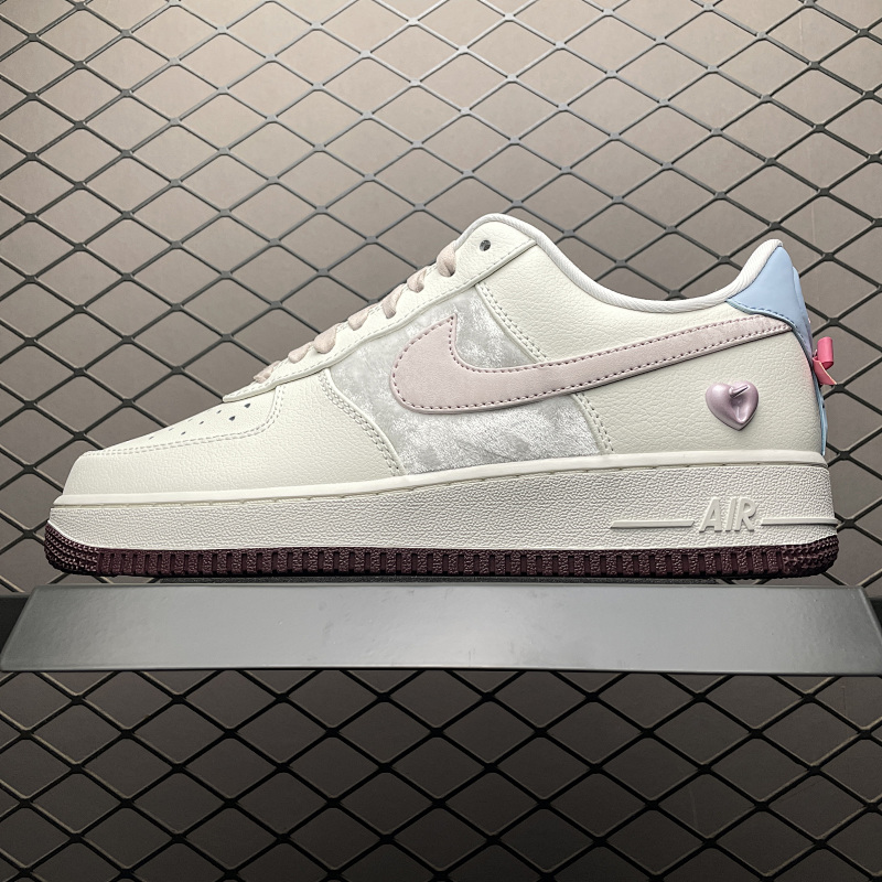 NIKE IQ4937-161