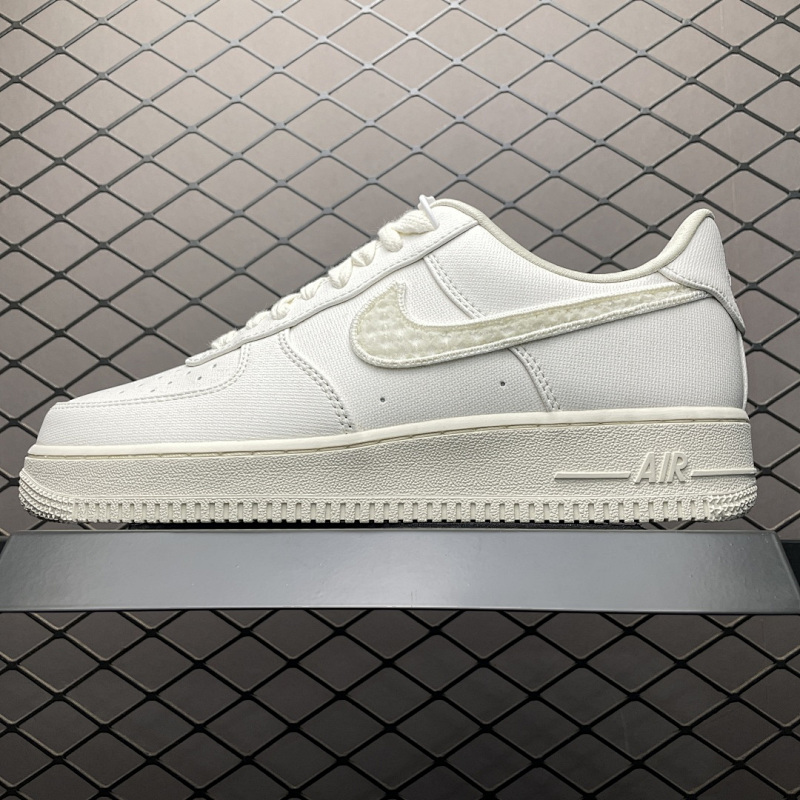 NIKE IH7351-010