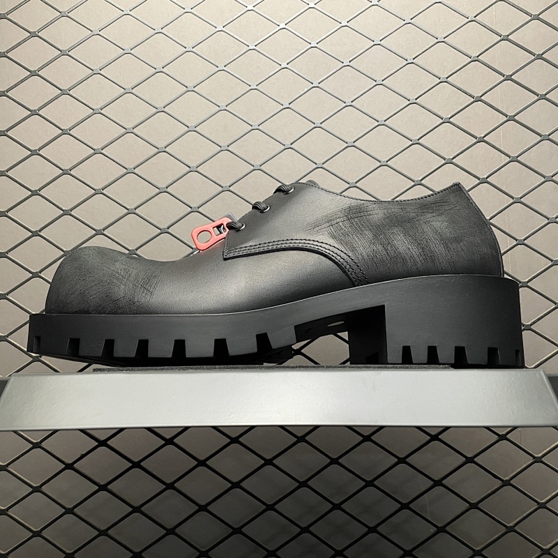 Balenciaga USD100-209682306