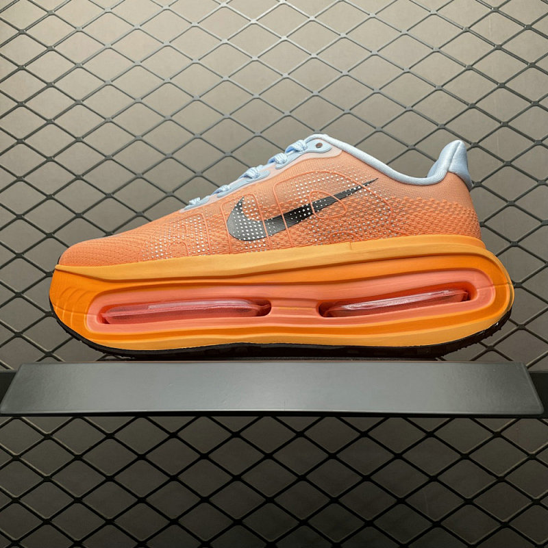 NIKE FN8453-018